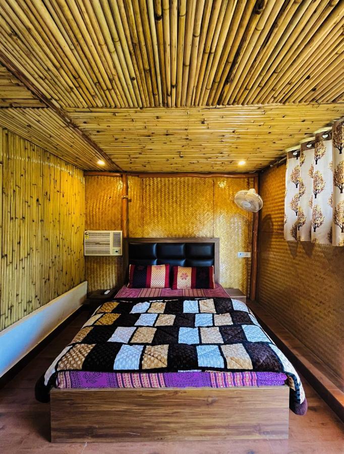 Hotel O Royal Tree Cafe And Resort Ντεχραντούν Εξωτερικό φωτογραφία