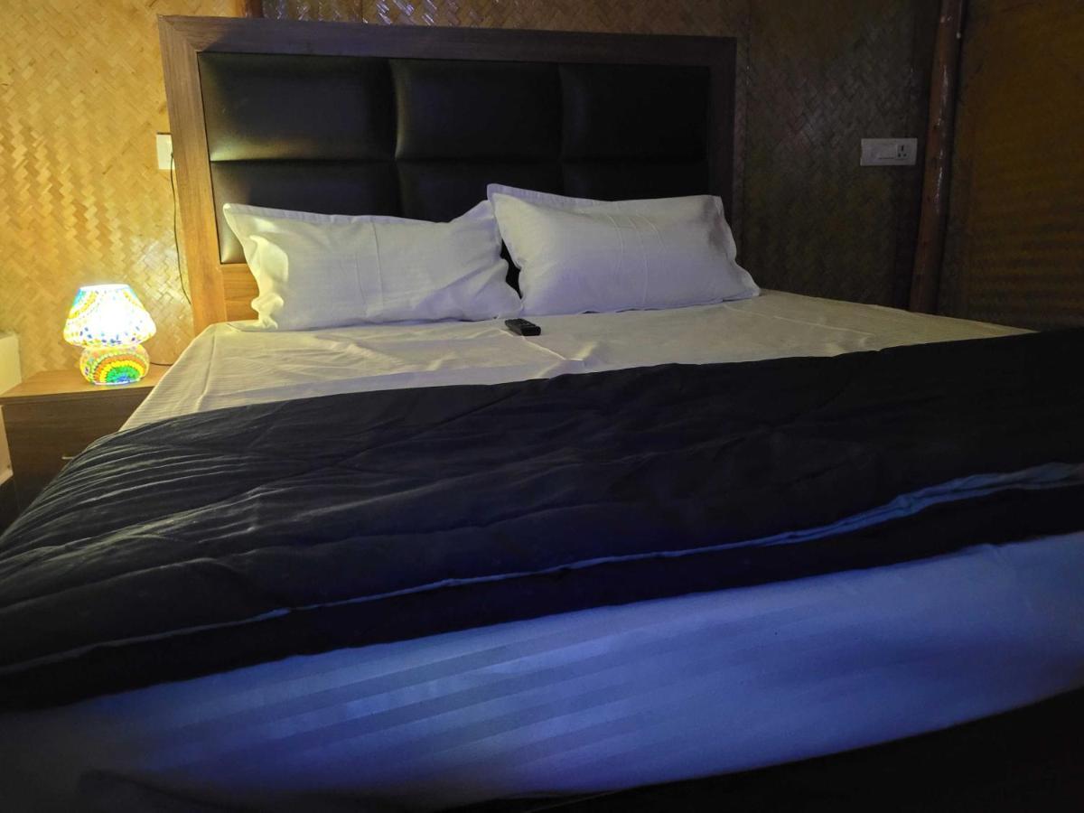 Hotel O Royal Tree Cafe And Resort Ντεχραντούν Εξωτερικό φωτογραφία