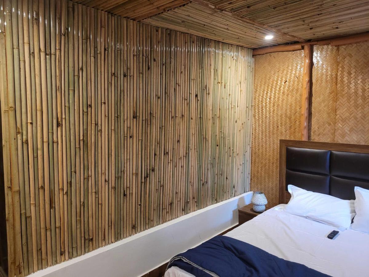 Hotel O Royal Tree Cafe And Resort Ντεχραντούν Εξωτερικό φωτογραφία